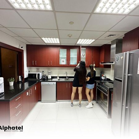 Alphatel Beach Hostel Jbr Dubai Ngoại thất bức ảnh