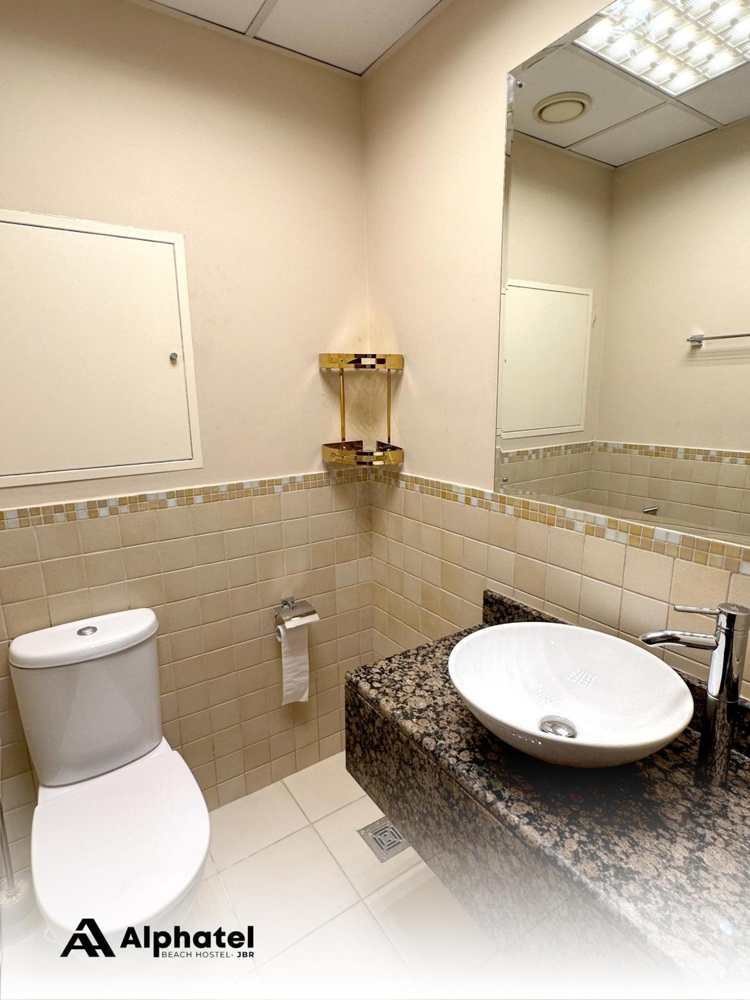 Alphatel Beach Hostel Jbr Dubai Ngoại thất bức ảnh