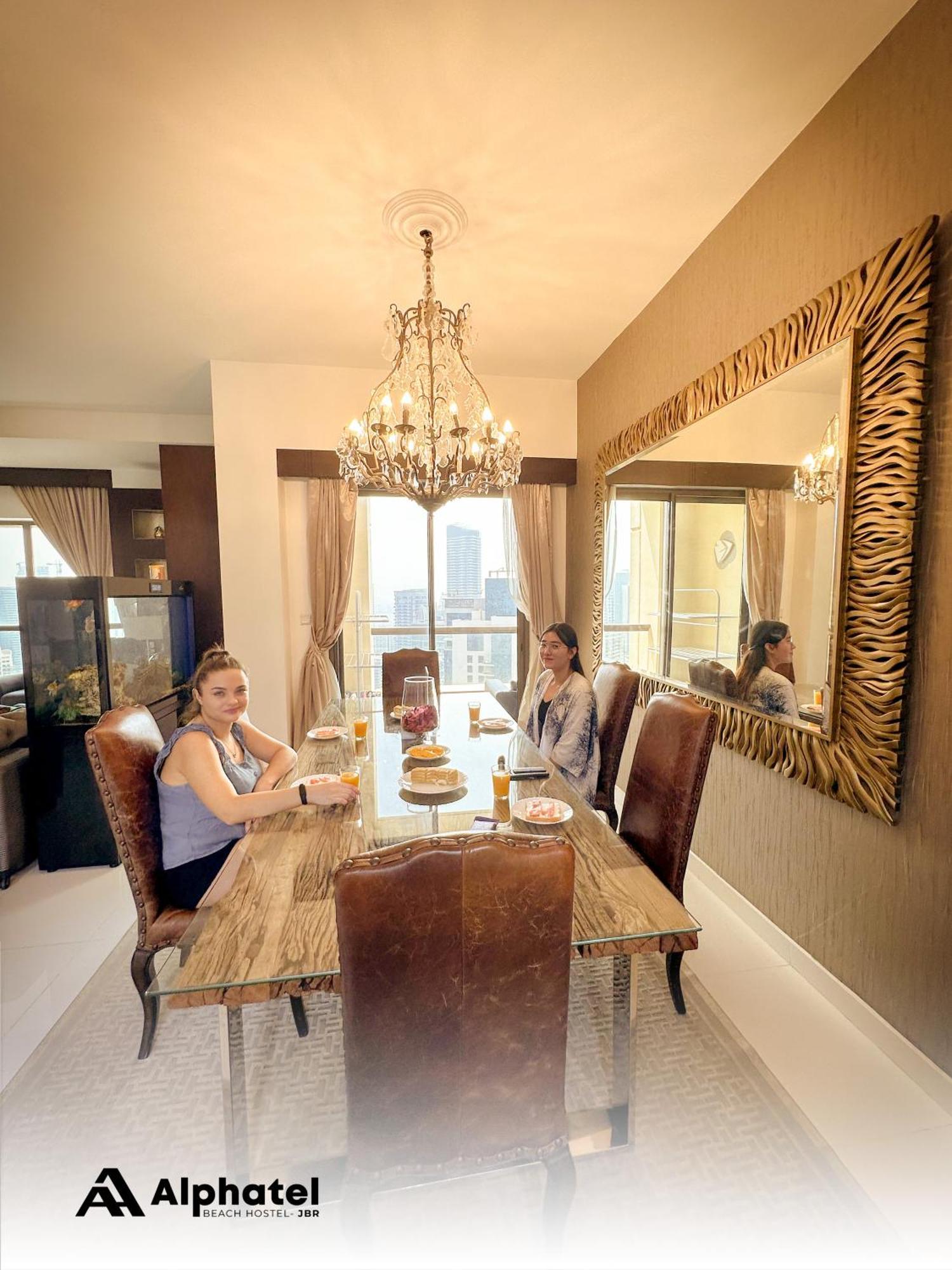 Alphatel Beach Hostel Jbr Dubai Ngoại thất bức ảnh